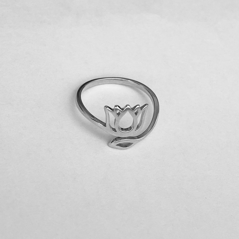 Sterling Silver Wraparound Lotus Ring, Boho Ring - Picture 3 of 15